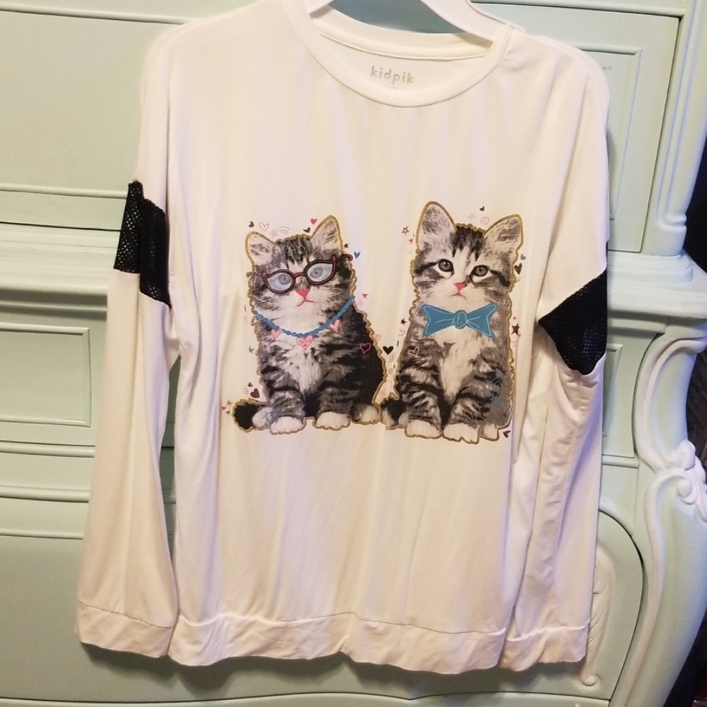 Long sleeve top